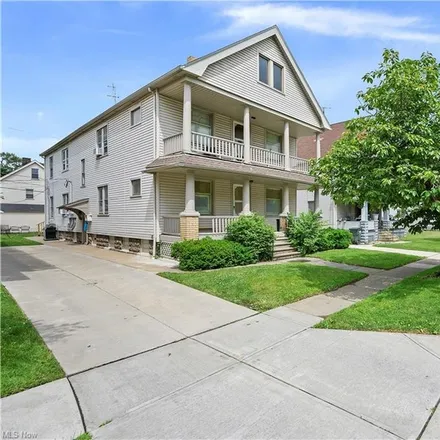 Image 1 - 4028 East 53rd Street, Newburgh Heights, Cuyahoga County, OH 44105, USA - Duplex for sale