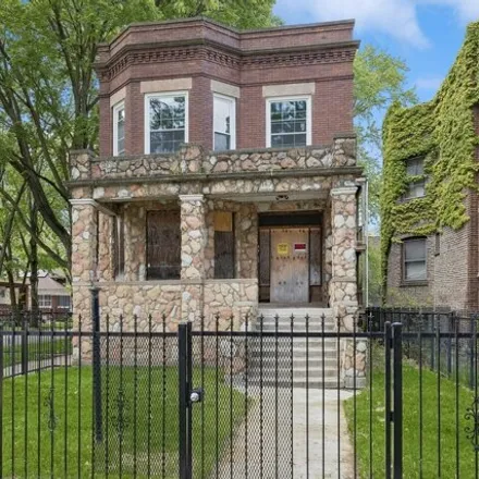 Buy this 9 bed house on 7758 S Saginaw Ave in Chicago, Illinois