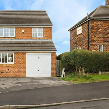 Buy this 3 bed house on Fox Lane in Sheffield, S12 3DR