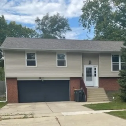 Buy this 3 bed house on 512 Sherwood Drive in Streamwood, IL 60107