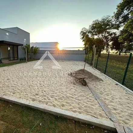 Buy this 4 bed house on Alameda do Campo de Golfe in Ville de France, Goiânia - GO