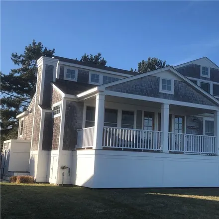 Rent this 4 bed house on 9 Pacific Street in Groton Long Point, Groton