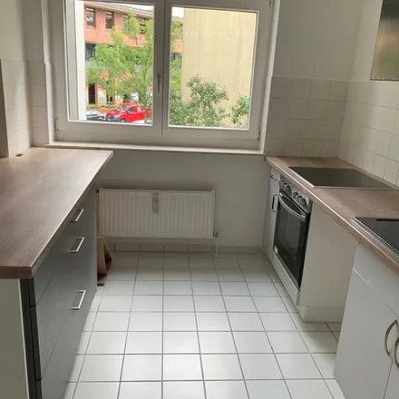 Rent this 3 bed apartment on Münchehagenstraße 24 in 13125 Berlin, Germany