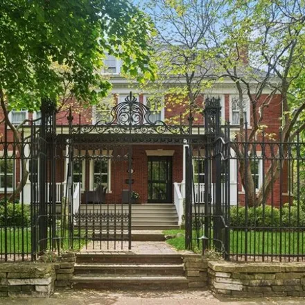 Image 1 - 330 Greenwood Street, Evanston, IL 60201, USA - House for sale