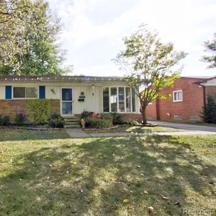 Buy this 3 bed house on 32305 Barkley Street in Livonia, MI 48154