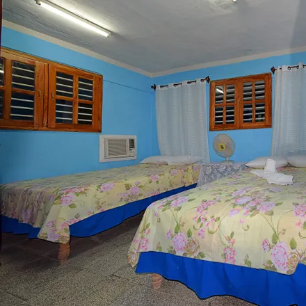 Image 7 - Hostal Yanara Fambyh, Restoy Fajardo (Luz) 30, Trinidad, 62600, Cuba - Loft for rent