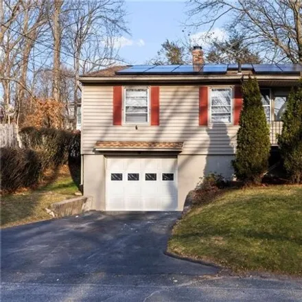 Rent this 3 bed house on 30 Doran Street in Burnt Hill, Waterbury