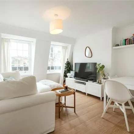 Buy this 1 bed house on St Andrew's Chambers in 25-30 Wells Street, East Marylebone