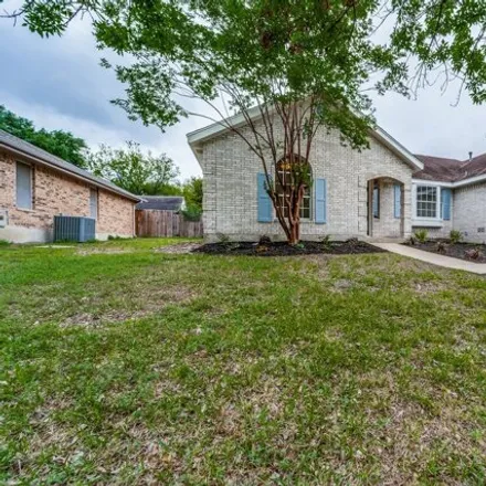 Image 8 - 861 Castle Hill, New Braunfels, TX 78130, USA - House for sale
