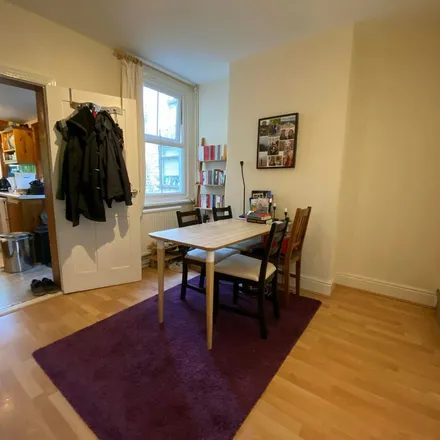 Image 7 - 82 Stanley Road, Cambridge, CB5 8LB, United Kingdom - Townhouse for rent