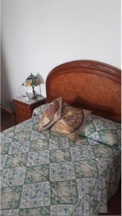 Rent this 4 bed room on Calle de Baltasar Gracián in 50730 El Burgo de Ebro, Zaragoza