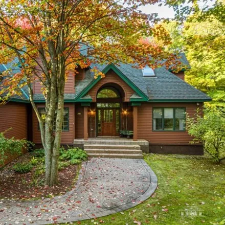 Image 1 - 241 Algonquin Drive, Village of Lake Placid, North Elba, NY 12946, USA - House for sale