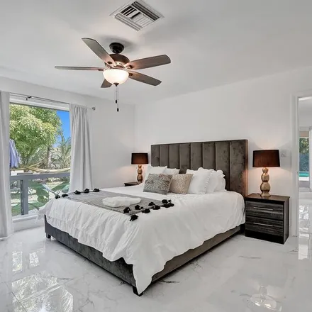 Rent this 7 bed house on Fort Lauderdale