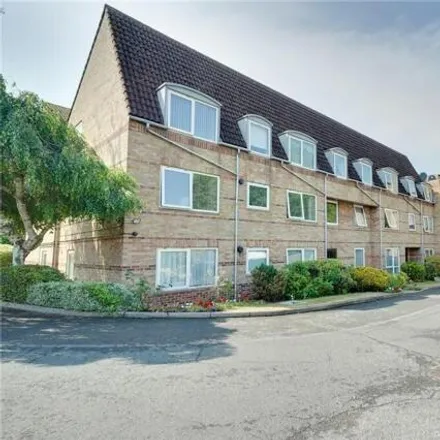 Rent this 1 bed apartment on Coffee at the Grange in Homewillow Close, London