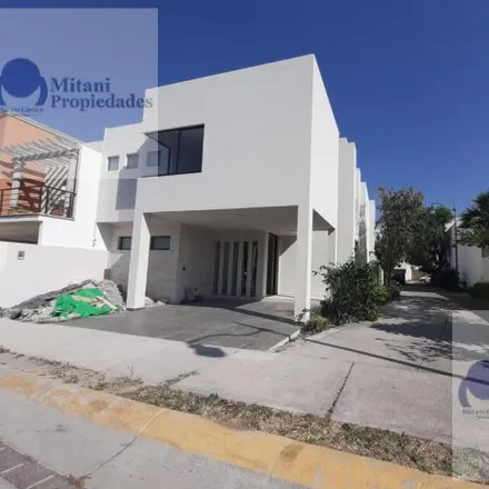 Buy this 3 bed house on Calle Playa del Rocío in Punta Del Este, 37296 León