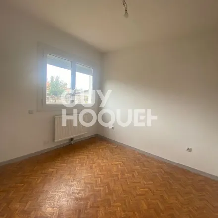 Rent this 4 bed apartment on 169 Rue René Loustalot in 40990 Saint-Paul-lès-Dax, France