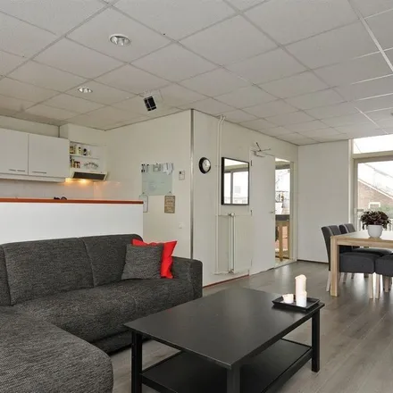 Rent this 3 bed apartment on Karel Doormanlaan 52 in 1403 TN Bussum, Netherlands