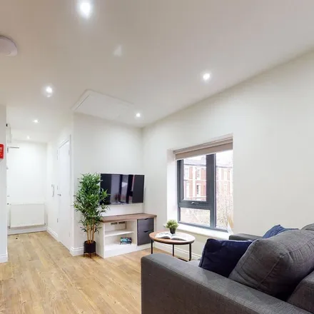 Rent this studio apartment on University of Leeds in Woodhouse Lane, Leeds