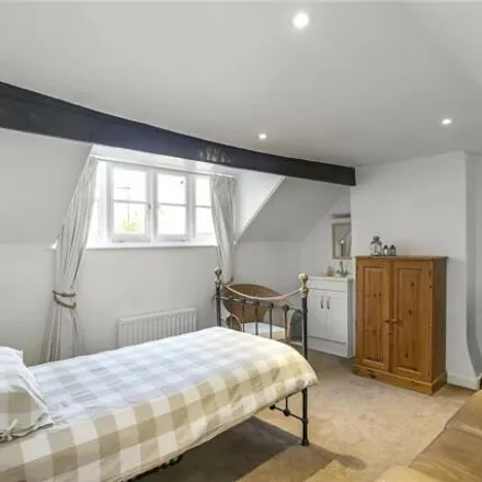 Image 7 - Durham House, 76 The Hundred, Romsey, SO51 8BX, United Kingdom - Townhouse for sale