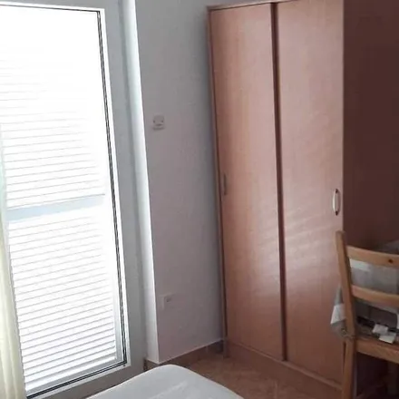 Image 4 - Vodice, Grad Vodice, Šibenik-Knin County, Croatia - Apartment for rent