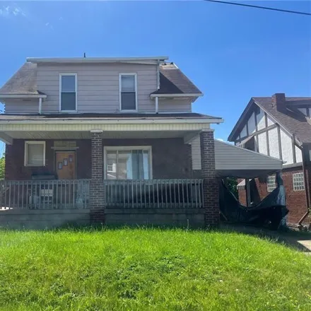 Buy this studio house on 171 Magnolia Street in Whitaker, Allegheny County