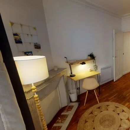 Rent this 5 bed room on 1b Avenue Franco-Russe in 75007 Paris, France