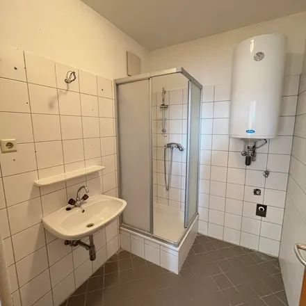 Rent this 2 bed apartment on Stadtpfarrkirche Grieskrichen in L525, 4710 Grieskirchen