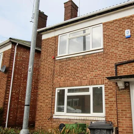 Rent this 2 bed house on 29 Willesden Avenue in Peterborough, PE4 6AE