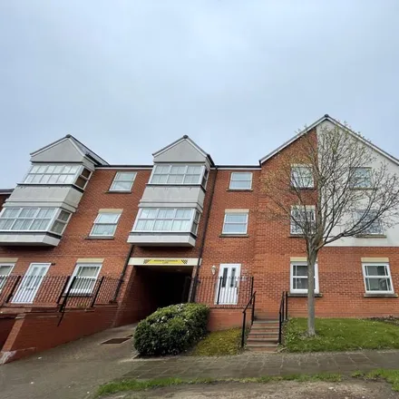 Rent this 2 bed apartment on Northcroft Hospital in Reservoir Road, Stockland Green