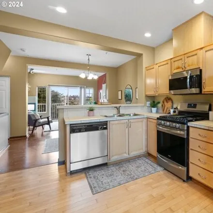 Image 9 - 15225 Southwest Mallard Drive, Beaverton, OR 97007, USA - Condo for sale