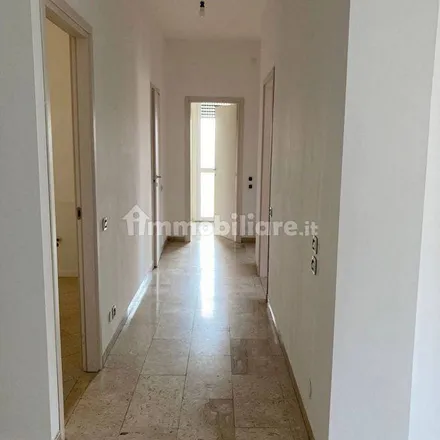 Image 7 - BPM, Viale Romagna 38, 20900 Monza MB, Italy - Apartment for rent