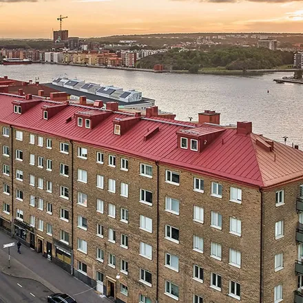 Rent this 2 bed apartment on Stigbergsliden 11 in 414 63 Gothenburg, Sweden