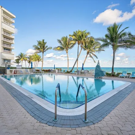 Image 2 - 3105 South Ocean Boulevard, Highland Beach, Palm Beach County, FL 33487, USA - Apartment for rent