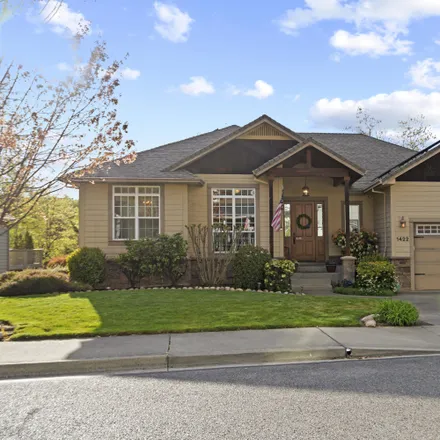 Buy this 5 bed house on 1416 Southeast Weeping Willow Court in Grants Pass, OR 97527