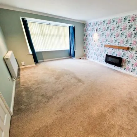 Image 3 - Didcot Close, Callow Hill, B97 5UP, United Kingdom - House for rent