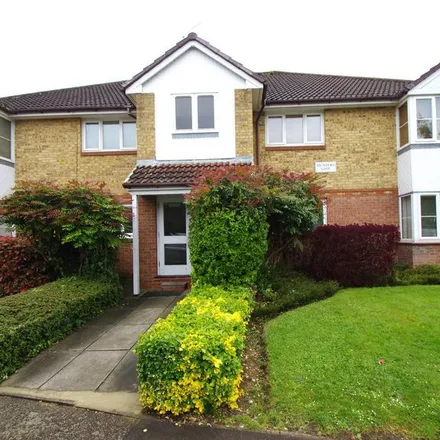 Rent this 1 bed apartment on unnamed road in Kingswood, WD25 7HG