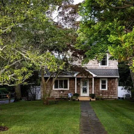 Image 2 - 15 Baycrest Ave, Westhampton, New York, 11977 - House for sale