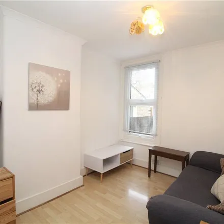 Image 7 - Davidson Road, London, CR0 6DJ, United Kingdom - Apartment for rent