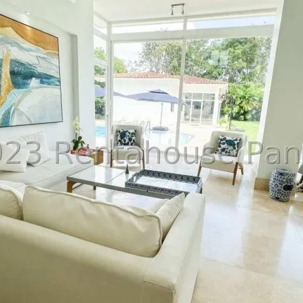 Buy this 5 bed house on unnamed road in Juan Díaz, Panamá
