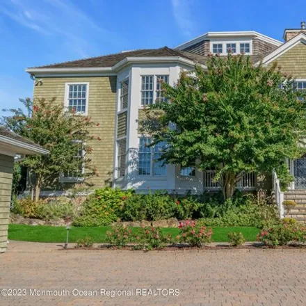 Buy this 7 bed house on Beach Access in Bay Head, Ocean County