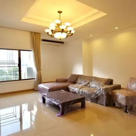 Rent this 3 bed apartment on Soi Thong Lo 16 in Vadhana District, Bangkok 10110