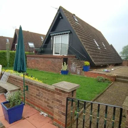 Buy this 2 bed house on Fen Bank in Isleham, CB7 5ZD