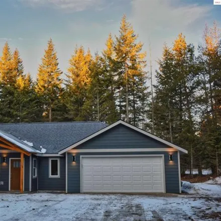 Buy this 3 bed house on Champs Road in Boundary County, ID
