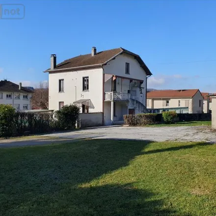 Rent this 3 bed apartment on 17 Rue de Chaillon in 01150 Sault-Brénaz, France