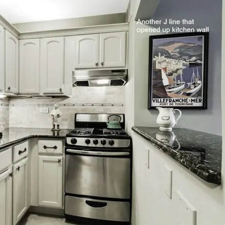 Image 5 - 430 W 34th St Apt 5J, New York, 10001 - Apartment for sale