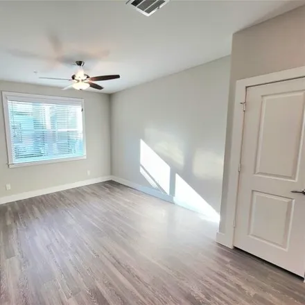 Rent this 1 bed apartment on 1620 Oak Tree Drive in Houston, TX 77080