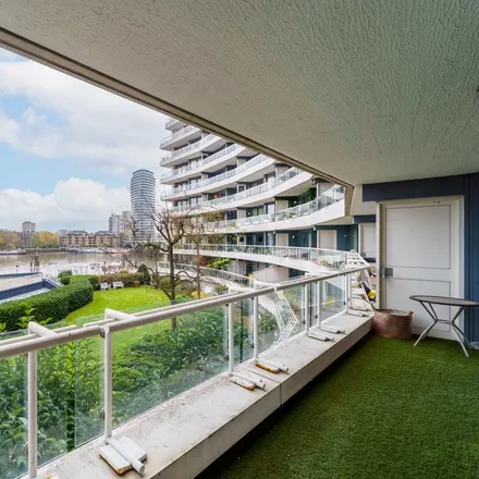 Image 3 - Chelsea Crescent, The Towpath, London, SW10 0XA, United Kingdom - Apartment for rent