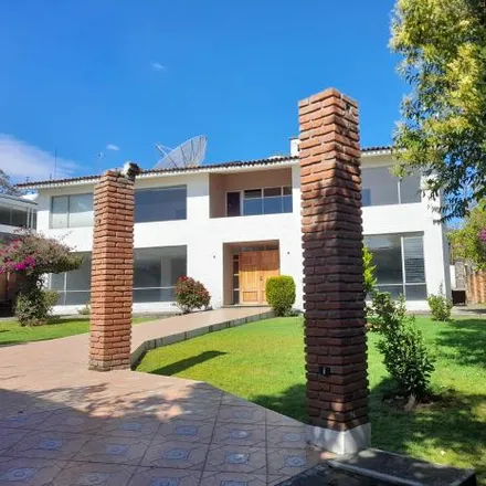 Buy this 5 bed house on Cerrada Olivarito in Álvaro Obregón, 01780 Santa Fe