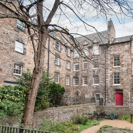 Rent this 5 bed apartment on 5 South Gray's Close in City of Edinburgh, EH1 1TQ