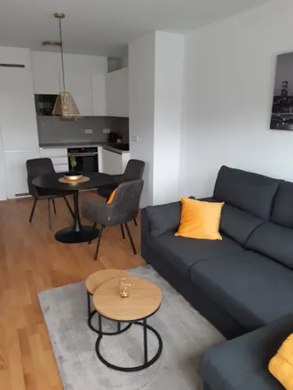 Rent this 2 bed apartment on Subbelrather Straße 436 in 50825 Cologne, Germany